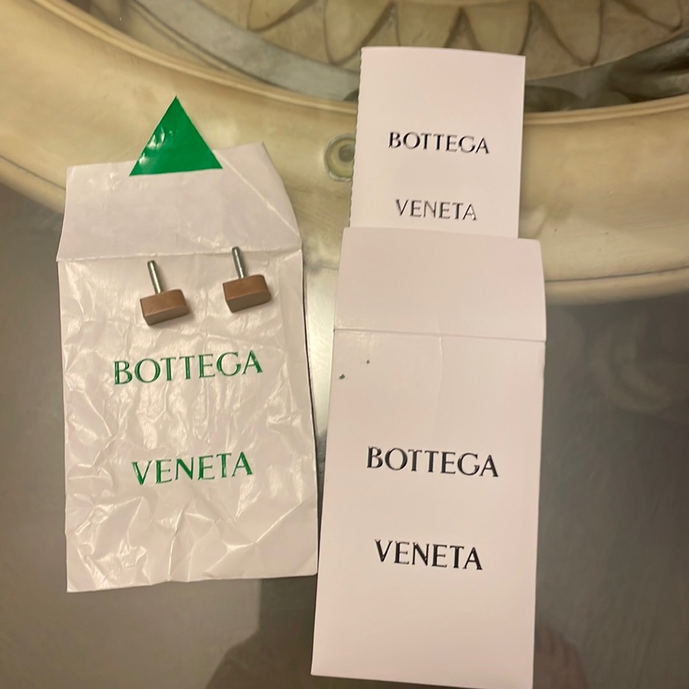 NEW BOTTEGA VENETA shoe heel replacement tip and booklet